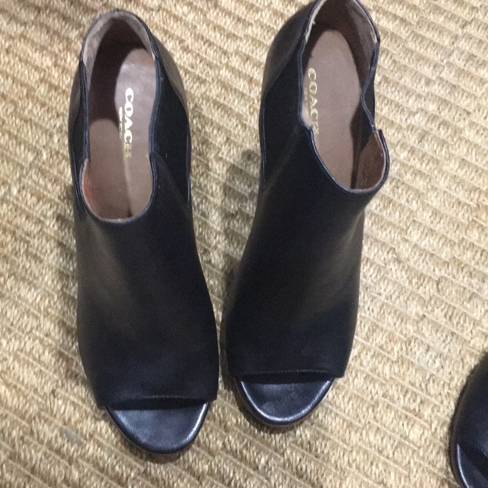 Coach shoeties size 8.5 black